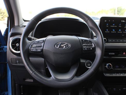 Used 2022 Hyundai Kona Limited AWD/4WD image 10