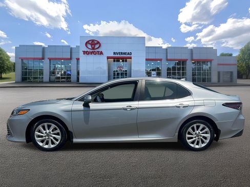 Certified 2023 Toyota Camry LE FWD image 5