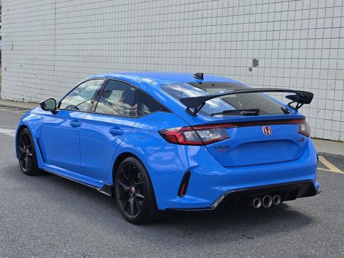 Used 2023 Honda Civic Type R image 5