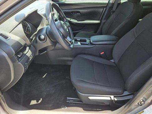 Certified 2025 Nissan Sentra S FWD image 16
