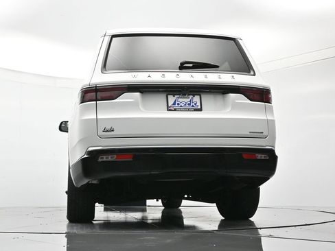 Used 2024 Jeep Wagoneer Series II w/ Flexible Seating Group image 44