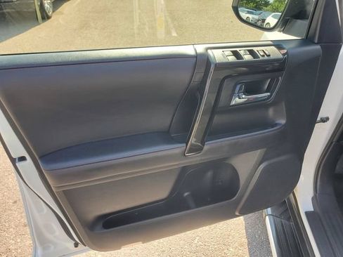 Used 2022 Toyota 4Runner TRD Pro AWD/4WD image 9