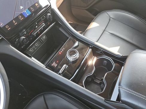 Certified 2023 Jeep Grand Cherokee L Limited AWD/4WD image 26