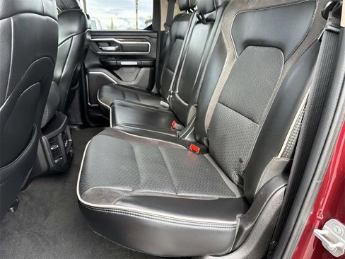 Used 2019 RAM 1500 Laramie image 24