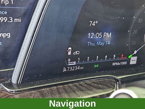 Used 2023 Cadillac Escalade ESV Premium Luxury w/ Performance Package AWD/4WD image 9