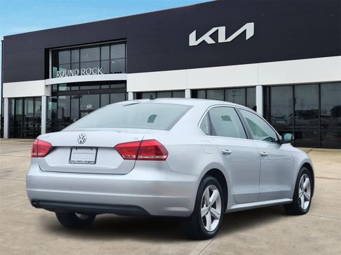 Used 2012 Volkswagen Passat 2.5 SE image 5