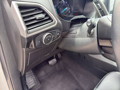 Used 2022 Ford Edge SEL AWD/4WD image 15