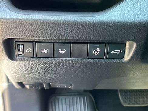 Used 2019 Toyota RAV4 XLE w/ Convenience Package AWD/4WD image 29