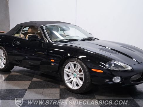 Used 2004 Jaguar XK8 Convertible RWD image 14