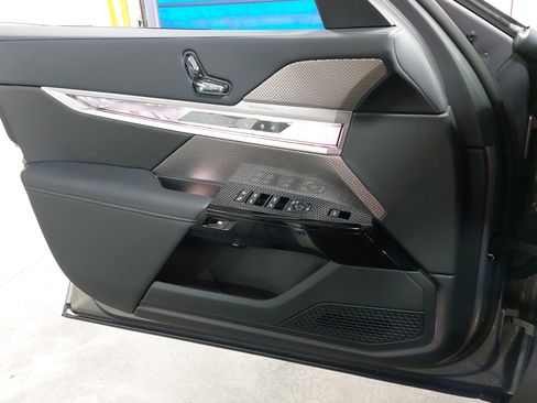 New 2025 BMW 760i xDrive w/ Executive Package AWD/4WD image 27