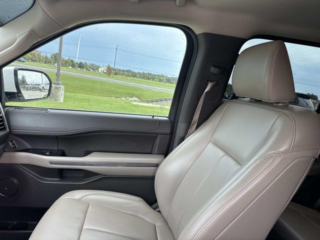 Used 2021 Ford Expedition XLT RWD image 19