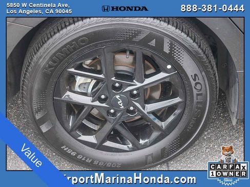 Used 2025 Kia K5 LXS FWD image 16