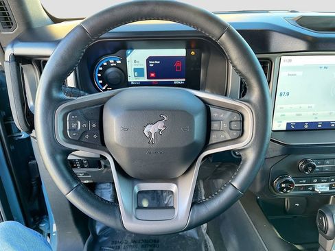 Used 2023 Ford Bronco Outer Banks image 11