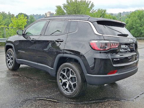 New 2026 Jeep Compass Limited AWD/4WD image 4