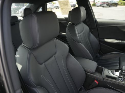 Used 2023 Audi A4 2.0T Premium Plus w/ Premium Plus Package image 23