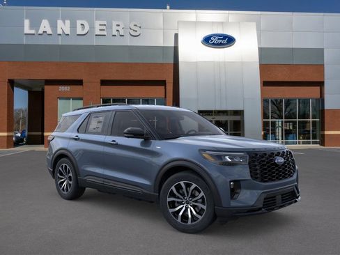 New 2026 Ford Explorer ST-Line w/ Premium Package image 7