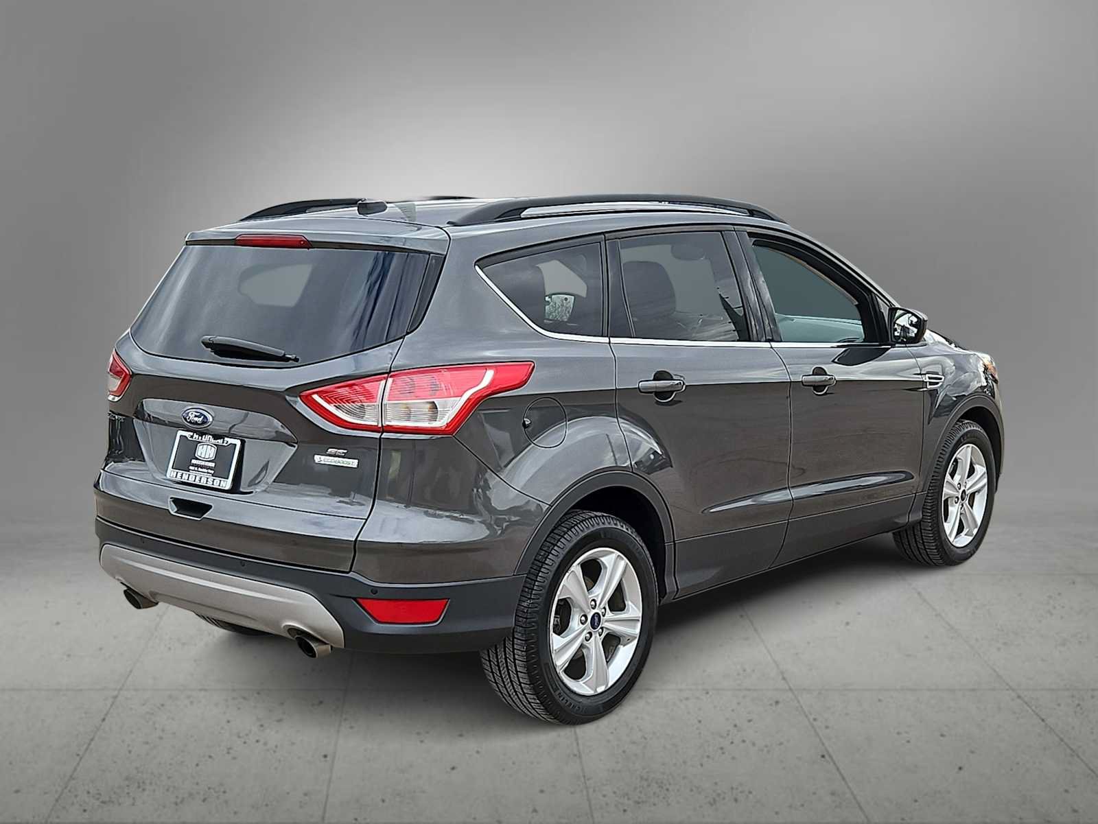 Used 2016 Ford Escape SE w/ Equipment Group 201A FWD image 8