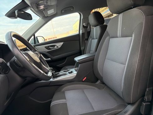 Used 2023 Chevrolet Blazer LT w/ Convenience Package image 12
