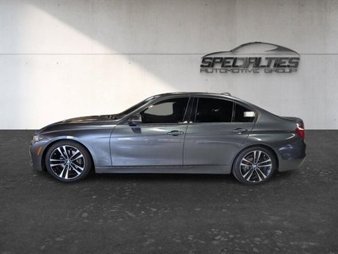Used 2018 BMW 330i Sedan w/ Convenience Package RWD image 7