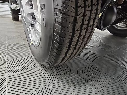 New 2025 GMC Sierra 2500 Pro image 33