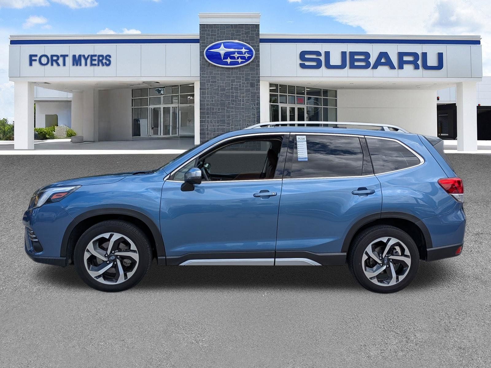Used 2024 Subaru Forester Touring AWD/4WD image 7