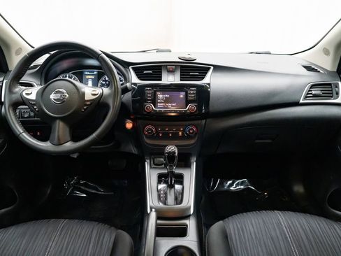 Used 2017 Nissan Sentra SV FWD image 9