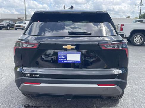New 2026 Chevrolet Equinox LT w/ Convenience Package II image 4