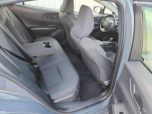 Used 2024 Toyota Prius Prime FWD image 31