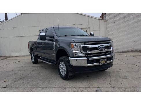 Used 2021 Ford F250 XL w/ STX Appearance Package image 5