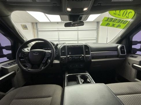 Used 2022 Ford F350 XLT w/ FX4 Off-Road Package image 4