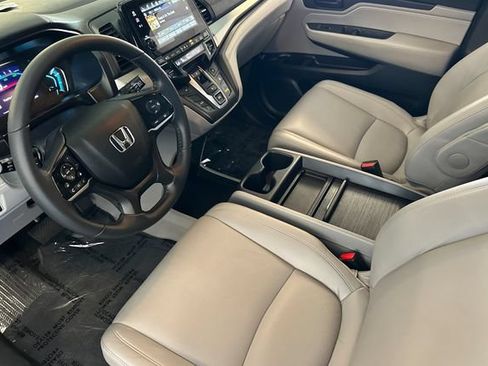Used 2019 Honda Odyssey EX-L image 11
