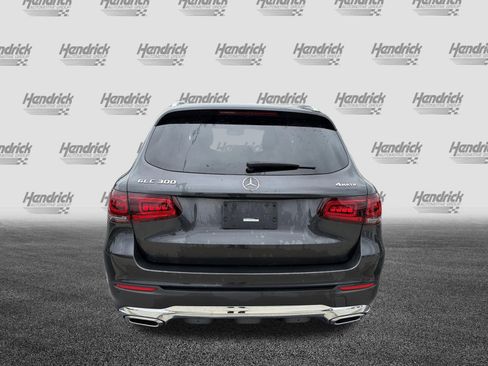 Used 2022 Mercedes-Benz GLC 300 4MATIC w/ Premium Package Lite image 11