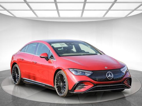 Used 2024 Mercedes-Benz EQE 350+ Sedan image 5