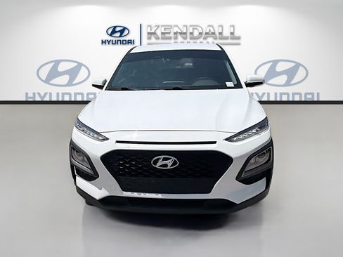 Used 2021 Hyundai Kona SE w/ Cargo Package FWD image 2