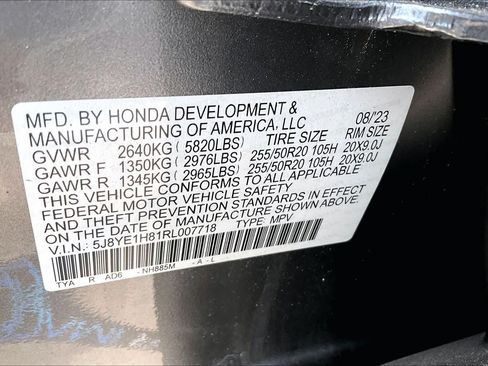 Used 2024 Acura MDX SH-AWD w/ Advance Package image 33