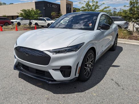 Used 2023 Ford Mustang Mach-E GT w/ GT Performance Edition image 9