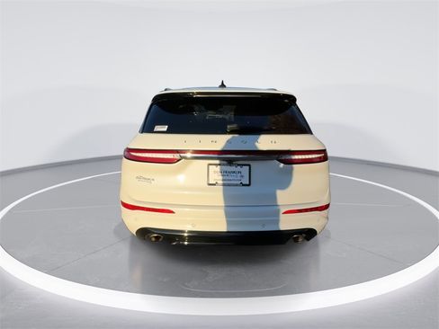 Used 2023 Lincoln Corsair Reserve w/ Equipment Group 202A image 7