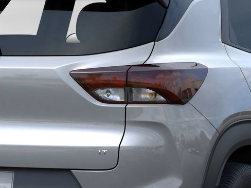 New 2026 Chevrolet TrailBlazer LT w/ Convenience Package FWD image 13