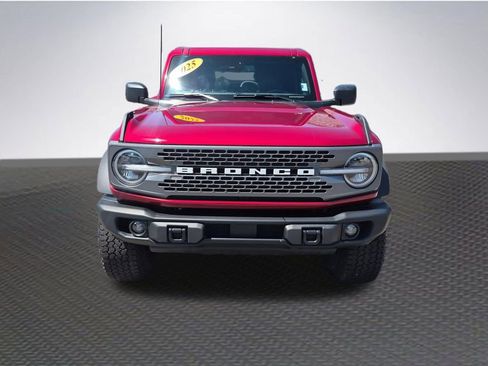 Used 2025 Ford Bronco Badlands w/ Sasquatch Package AWD/4WD image 2