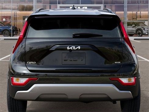 New 2025 Kia Niro EX Touring FWD image 13