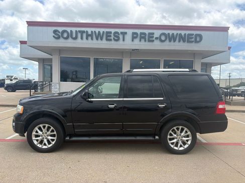 Used 2017 Ford Expedition Limited RWD image 8