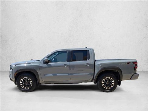 Used 2024 Nissan Frontier Pro-X RWD image 9