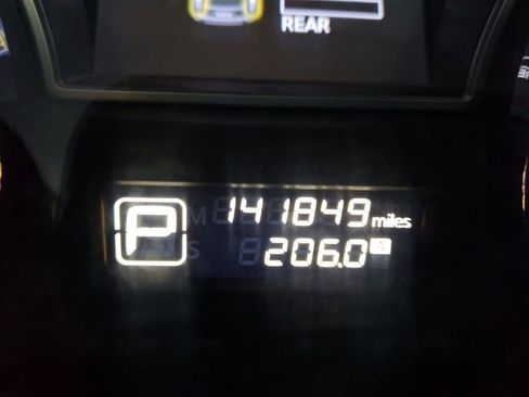 Used 2014 Nissan Pathfinder SV w/ Cargo Package image 16