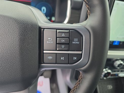 New 2025 Ford F150 Lariat w/ Equipment Group 501A Mid image 24