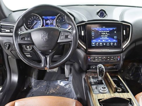 Used 2017 Maserati Ghibli S Q4 image 14