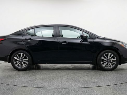 Used 2025 Nissan Versa SV FWD image 11