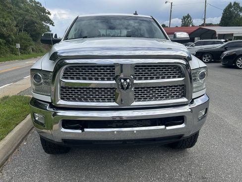 Used 2015 RAM 2500 Laramie w/ Convenience Group AWD/4WD image 6