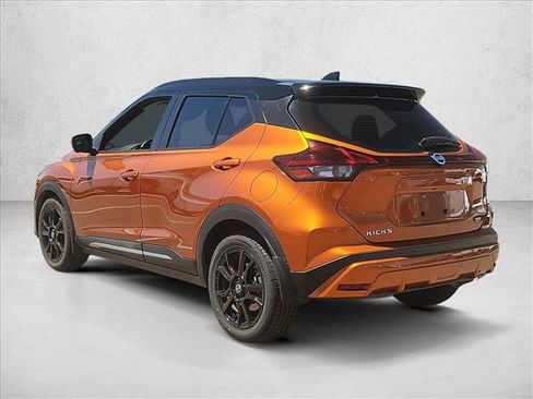 Used 2021 Nissan Kicks SR FWD image 8