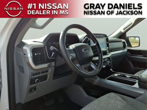 Used 2022 Ford F150 XLT w/ Equipment Group 302A High image 9