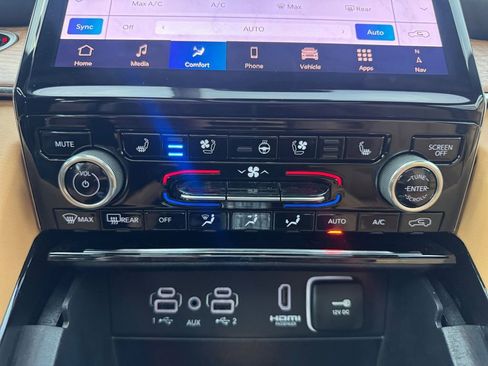 Used 2025 Jeep Grand Cherokee L Summit image 22